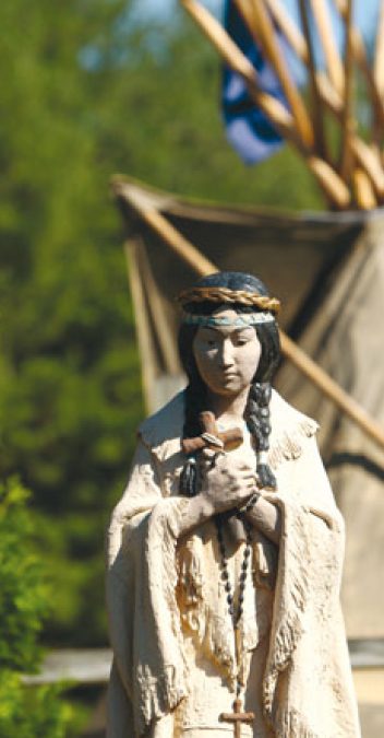 Najpiękniejszy kwiat wśród Indian – św. Katarzyna Tekakwitha